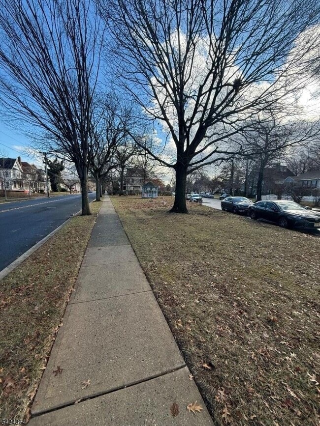 Building Photo - 355 W Milton Ave