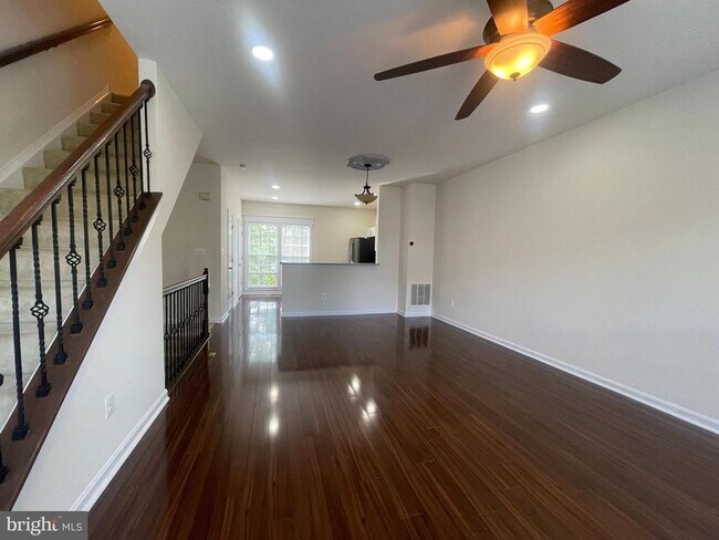 Building Photo - 24673 Nettle Mill Square