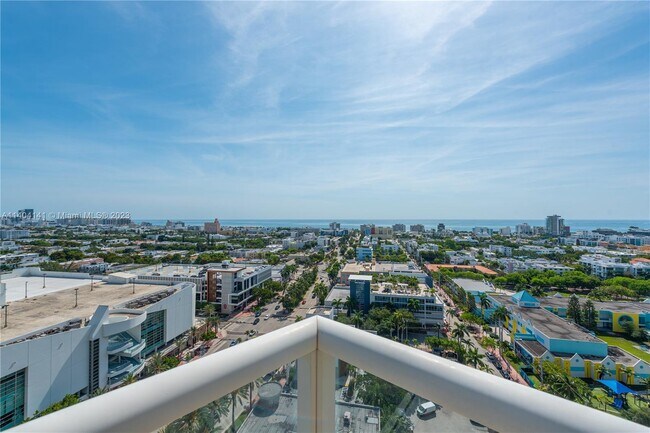 Building Photo - 450 Alton Rd