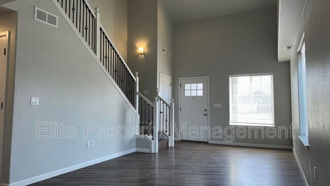 Building Photo - 3137 W 18th St