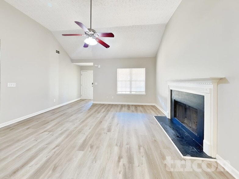 Building Photo - 1221 Brown's Country Ln