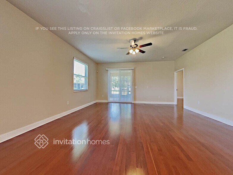 Building Photo - 1492 Hemingway Blvd