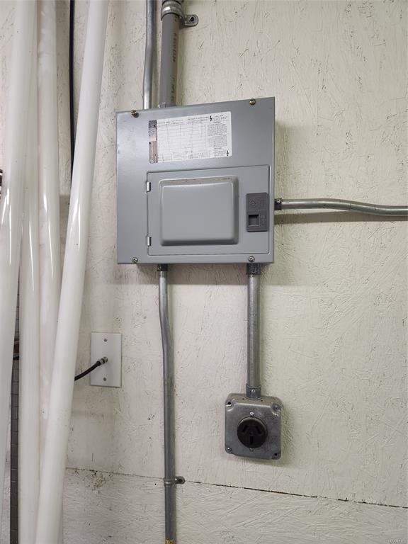 Building Photo - 1174 Old Prattville Rd