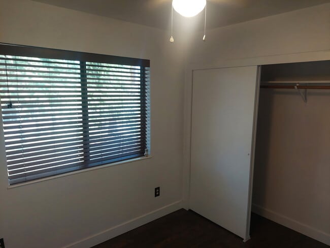 Building Photo - 3838 Los Santos Dr