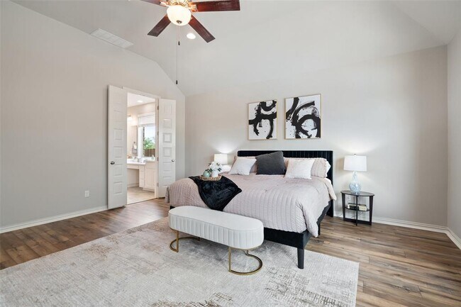 Building Photo - 5621 Cypress Ranch Blvd