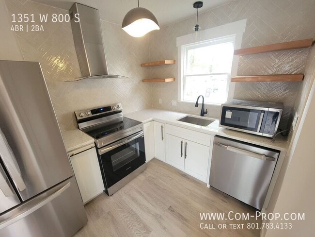 Building Photo - 1351 W 800 S