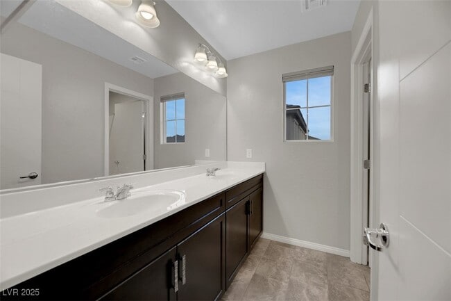 Building Photo - 173 Brighton Hls Ave