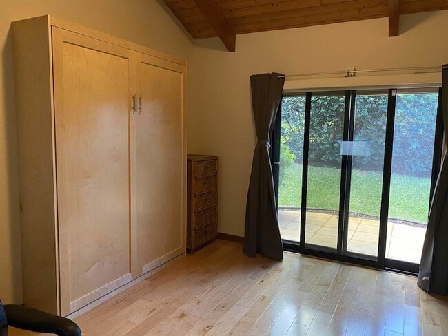 Building Photo - 4103 N Paua Way