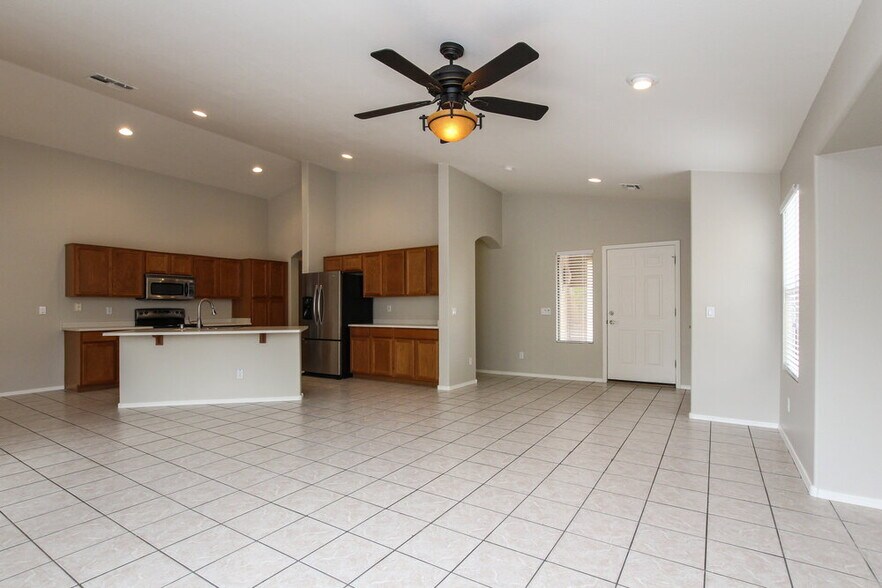 Building Photo - 9166 W Melinda Ln