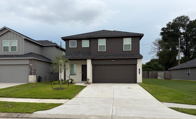 Building Photo - 16802 Paintbrush Holw Ln