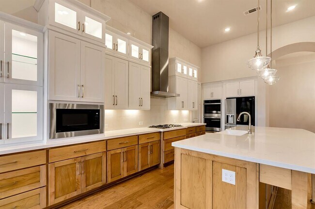 Building Photo - 279 Rivus Overlook Dr