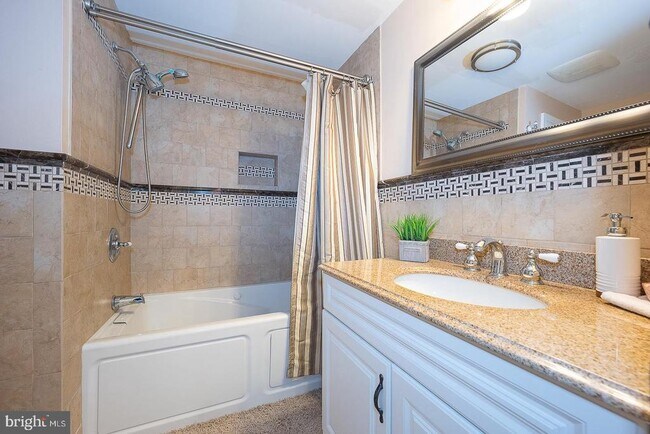 Building Photo - 1099 Armstrong Ct