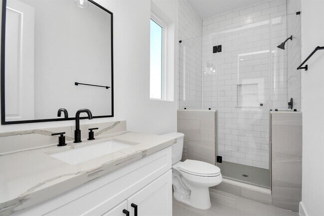 Building Photo - 1507 Robin St