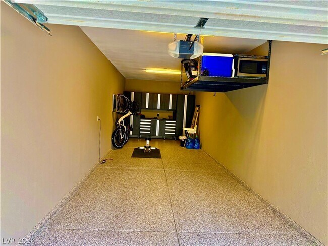 Building Photo - 11290 Hidden Peak Ave