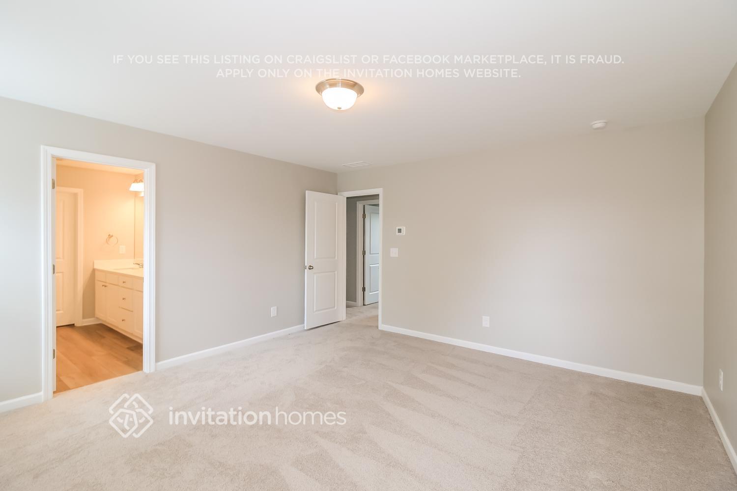 Building Photo - 2080 Boxwood Cir