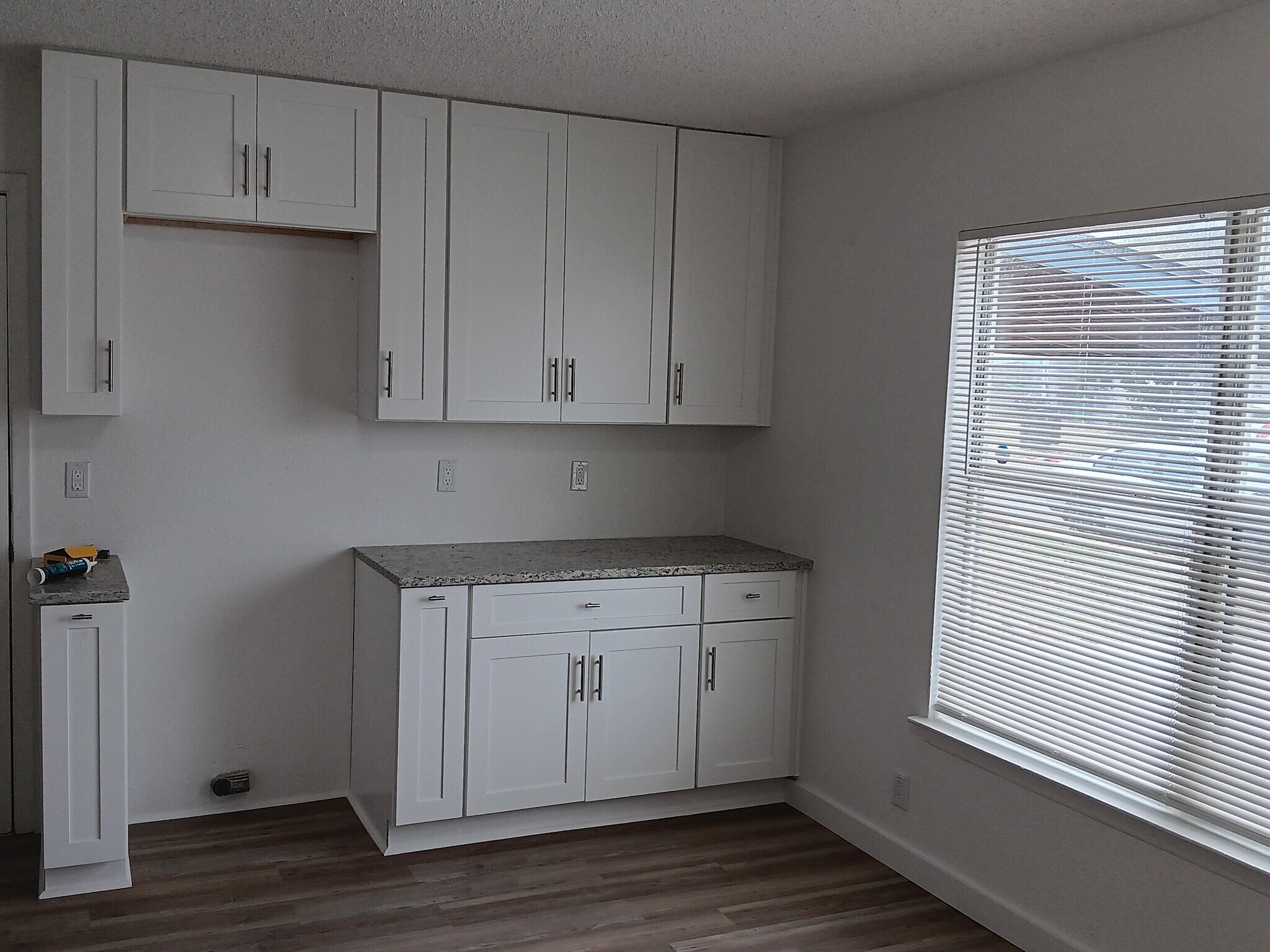Kitchen - new stove/microwave combo coming soon! - 4147 Alaskian Sunrise