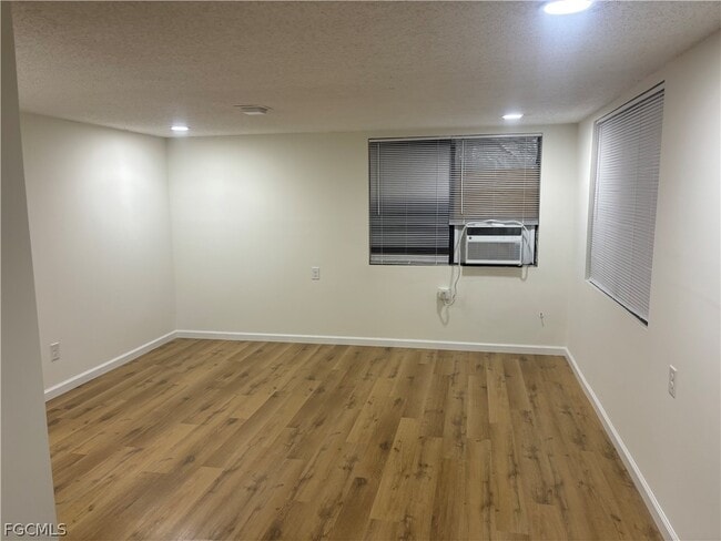 Building Photo - 202 2nd St