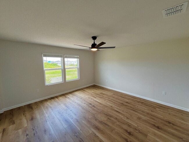 Building Photo - 406 Sofia Ln