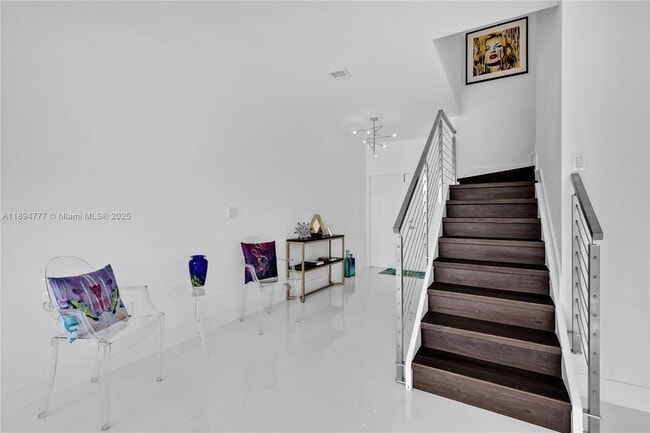Building Photo - 6644 NW 107th Pl