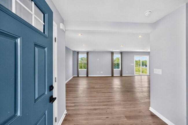 Building Photo - 3004 Red Fox Rdg