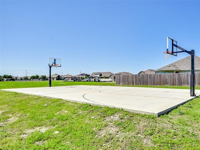 Building Photo - 517 Marklawn Ln