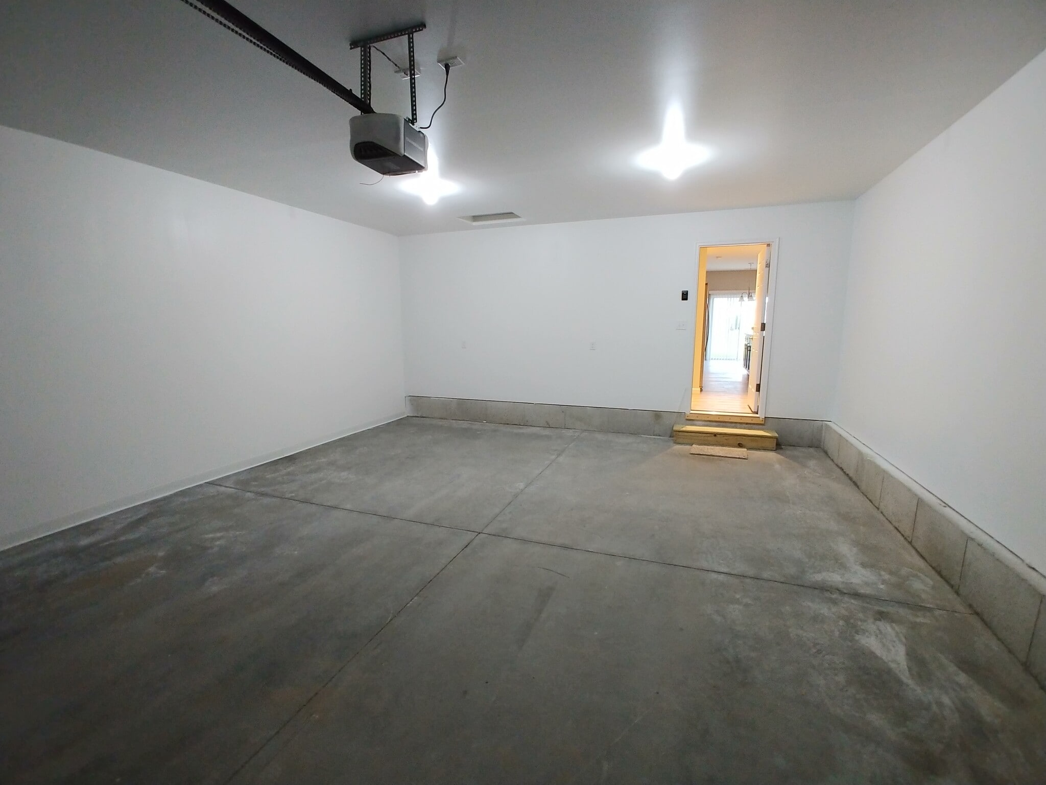 Building Photo - 7320 Chucks Way