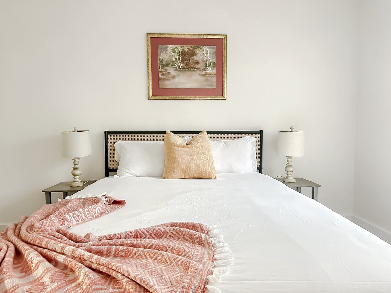 Building Photo - 1071 Clayton Ln