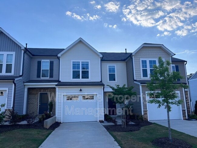 Primary Photo - 125 Woodford Reserve Ct