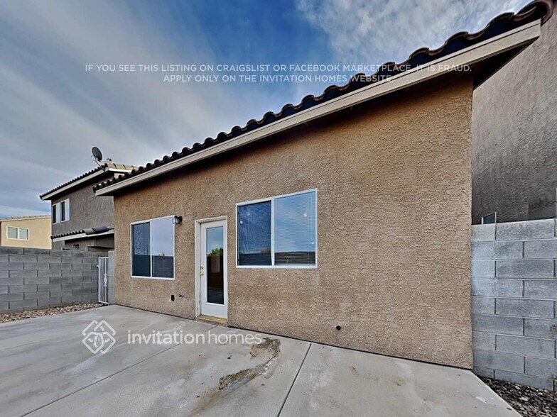 Building Photo - 9526 Michelle Falls Ave