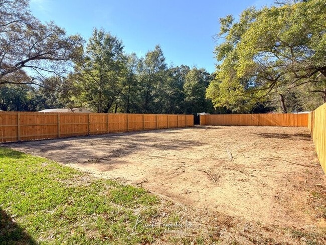 Building Photo - 8397 Kipling St