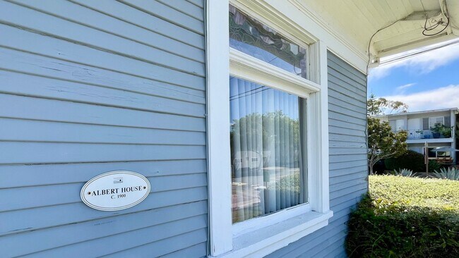 Building Photo - 1-Bedroom Apartment in Historic Albert Hou...