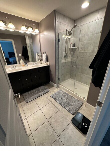 Master bath - 16654 Danridge Manor Dr