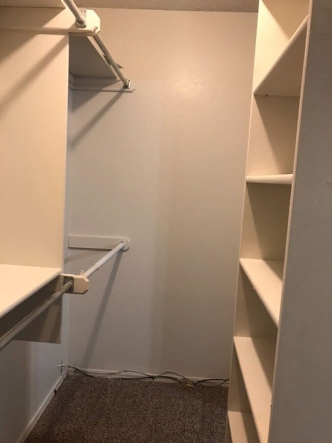 Building Photo - Completely Remodeled 2 Story Duplex - Putn...