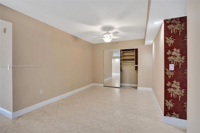 Building Photo - 12547 Imperial Isle Dr