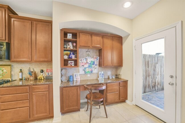 Building Photo - 17707 Skyline Arbor Terrace