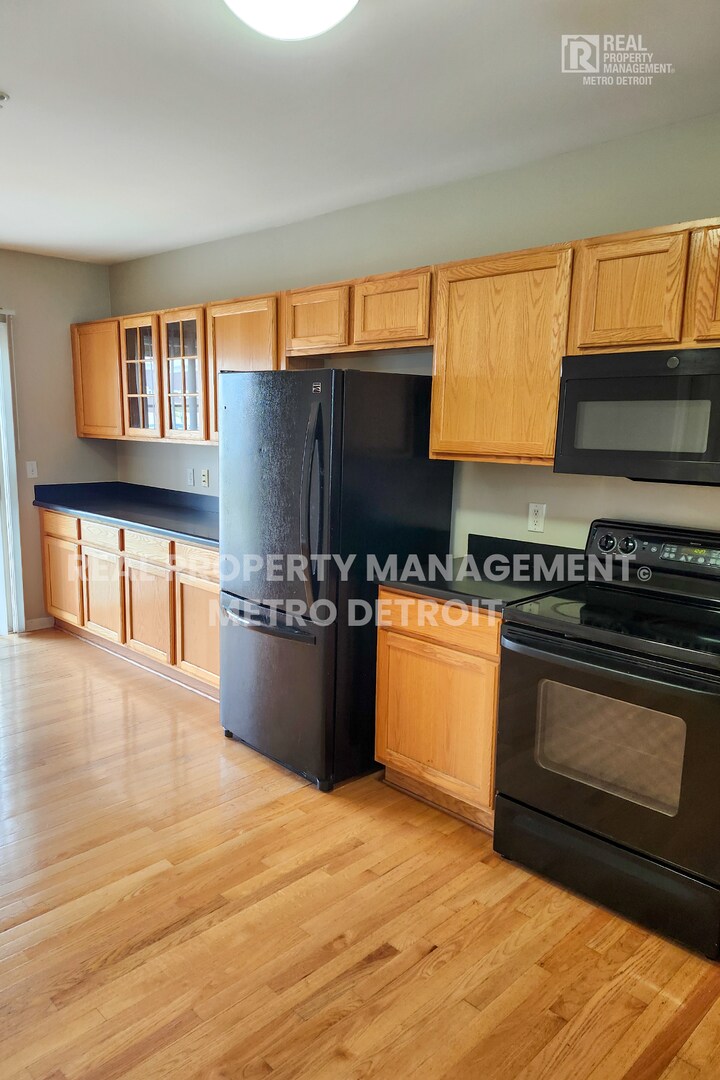 Building Photo - 1386 Raliegh Pl