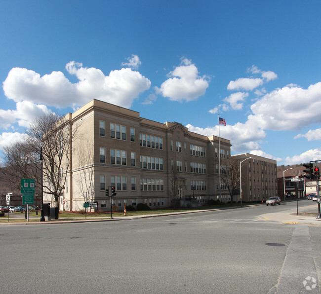 Primary Photo - Saint Joseph's Court Apartments