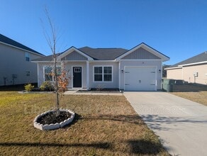 Building Photo - 365 Abode Ave