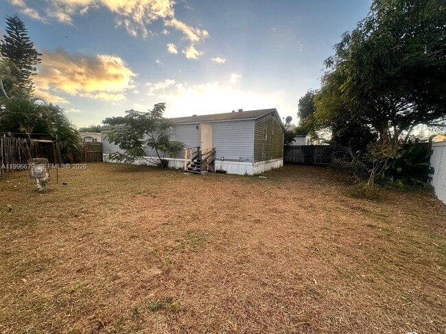 Building Photo - 11863 Atlantic Cir