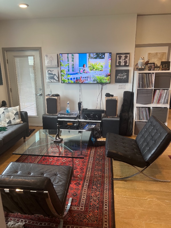 Building Photo - 400 Herron Dr