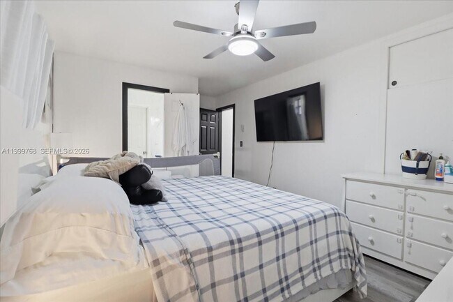 Building Photo - 7551 Polk St