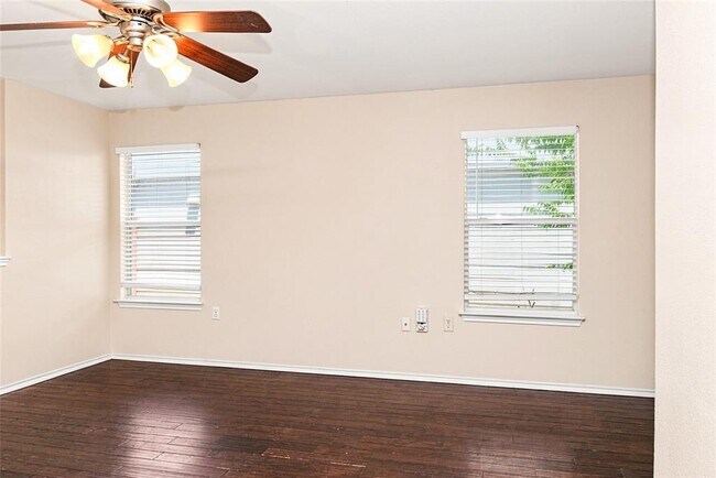 Building Photo - 1420 Poppy Seed Ln