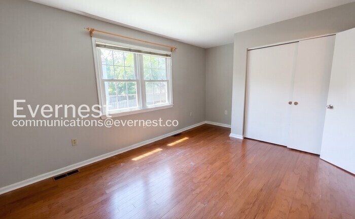 Building Photo - 4607 Charlton Ct