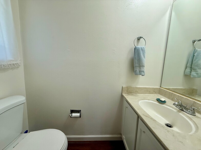 Downstairs bathroom - 3150 Landess Ave