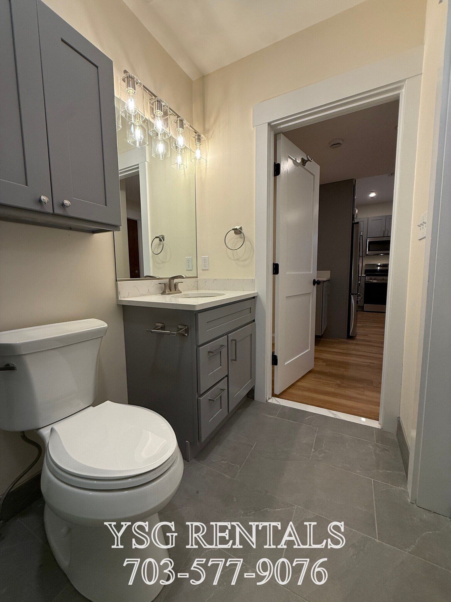 Building Photo - 14 Dorr St