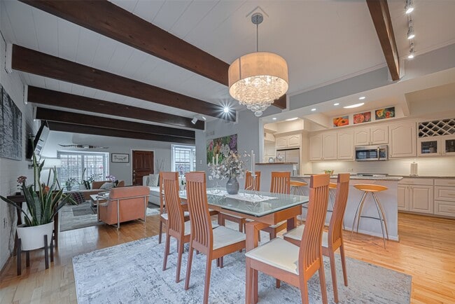 Building Photo - 5368 Brownway St