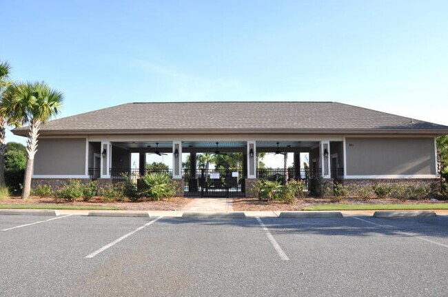 Building Photo - 8881 White Ibis Way