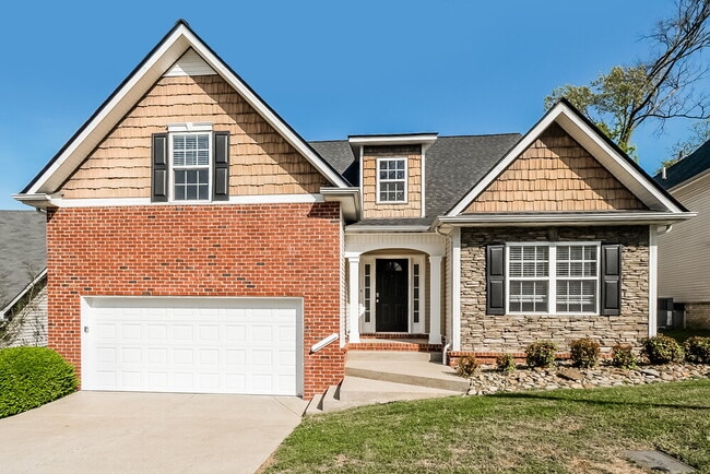 Building Photo - 4008 Pineorchard Pl