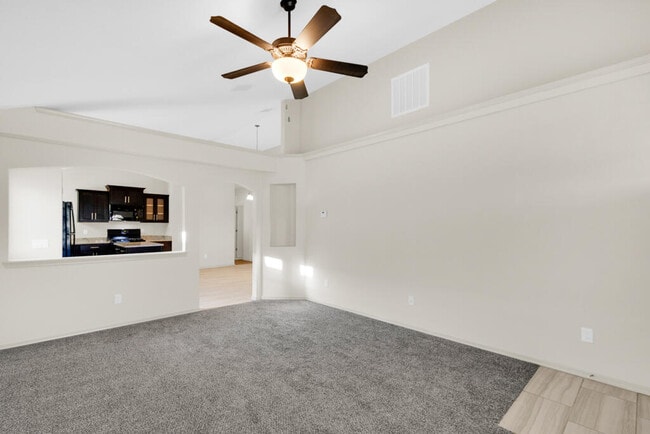 Building Photo - 11069 Gem Valley Rd