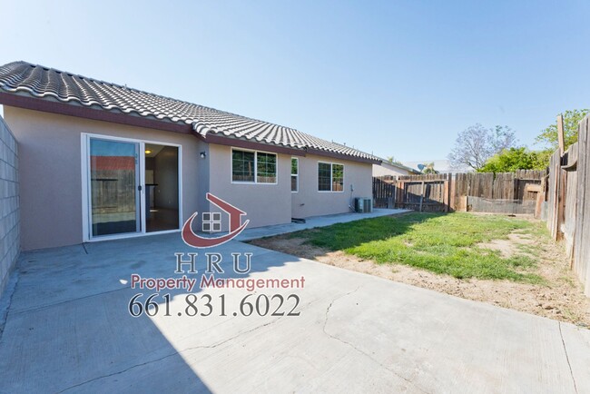 Building Photo - SW- 3 bed/ 2 bath house